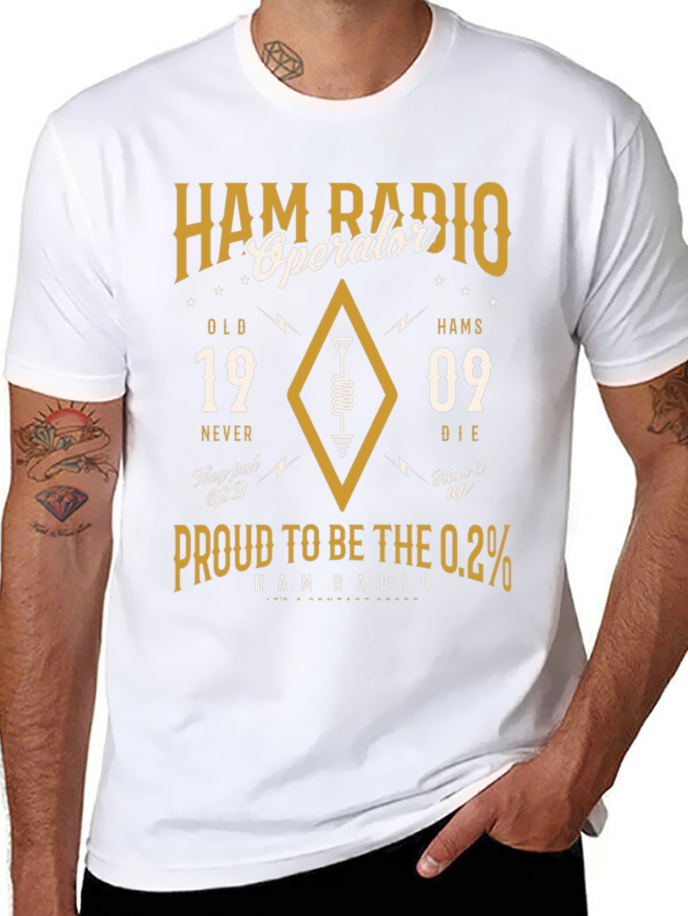Ham Radio Operator T-Shirt: Old Hams Never Die