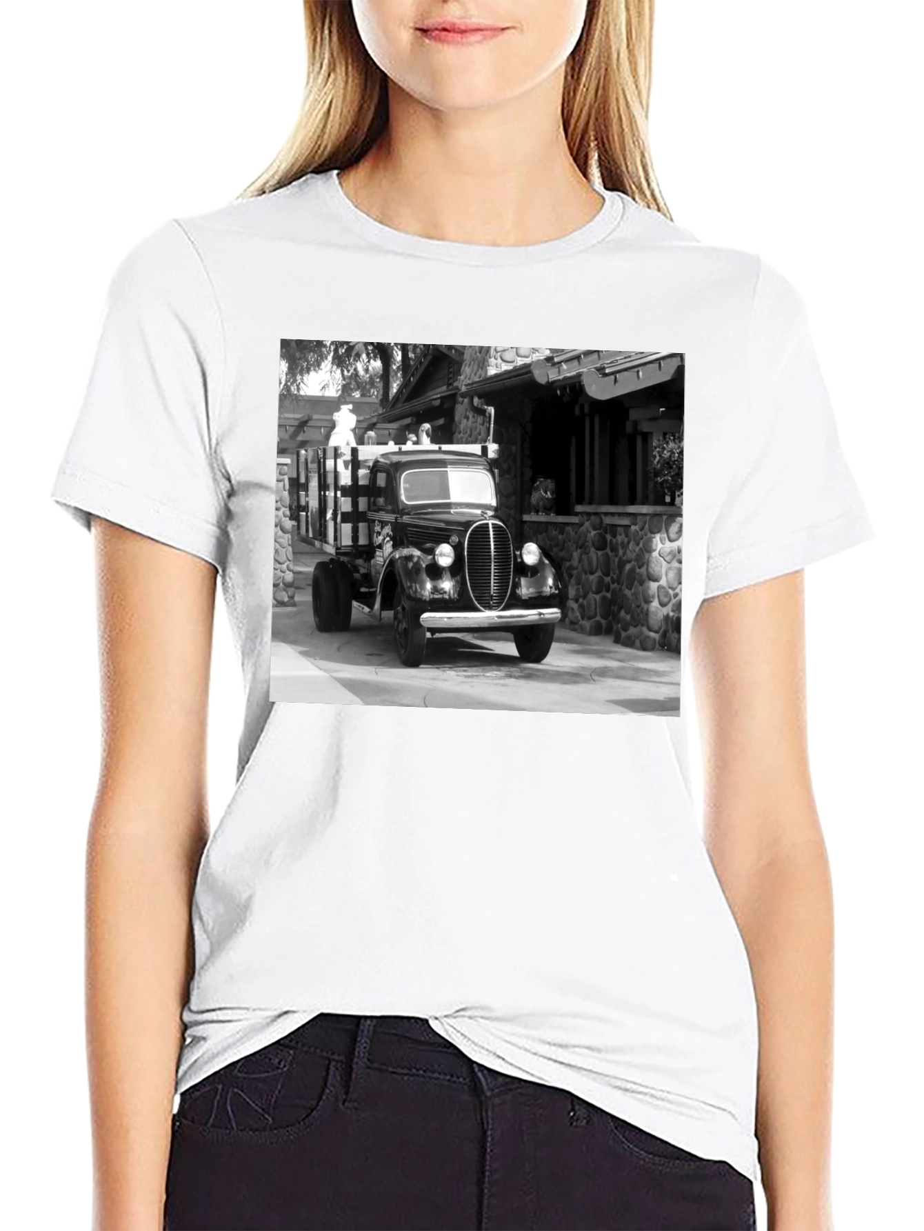 Vintage Truck Graphic Tee - Retro Style