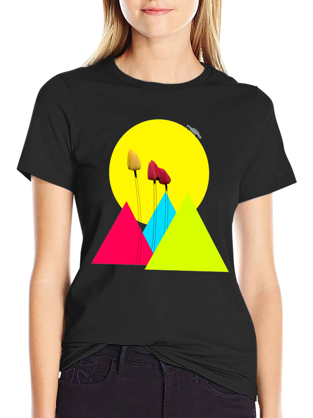 Vibrant Graphic Tee: Abstract Floral Design