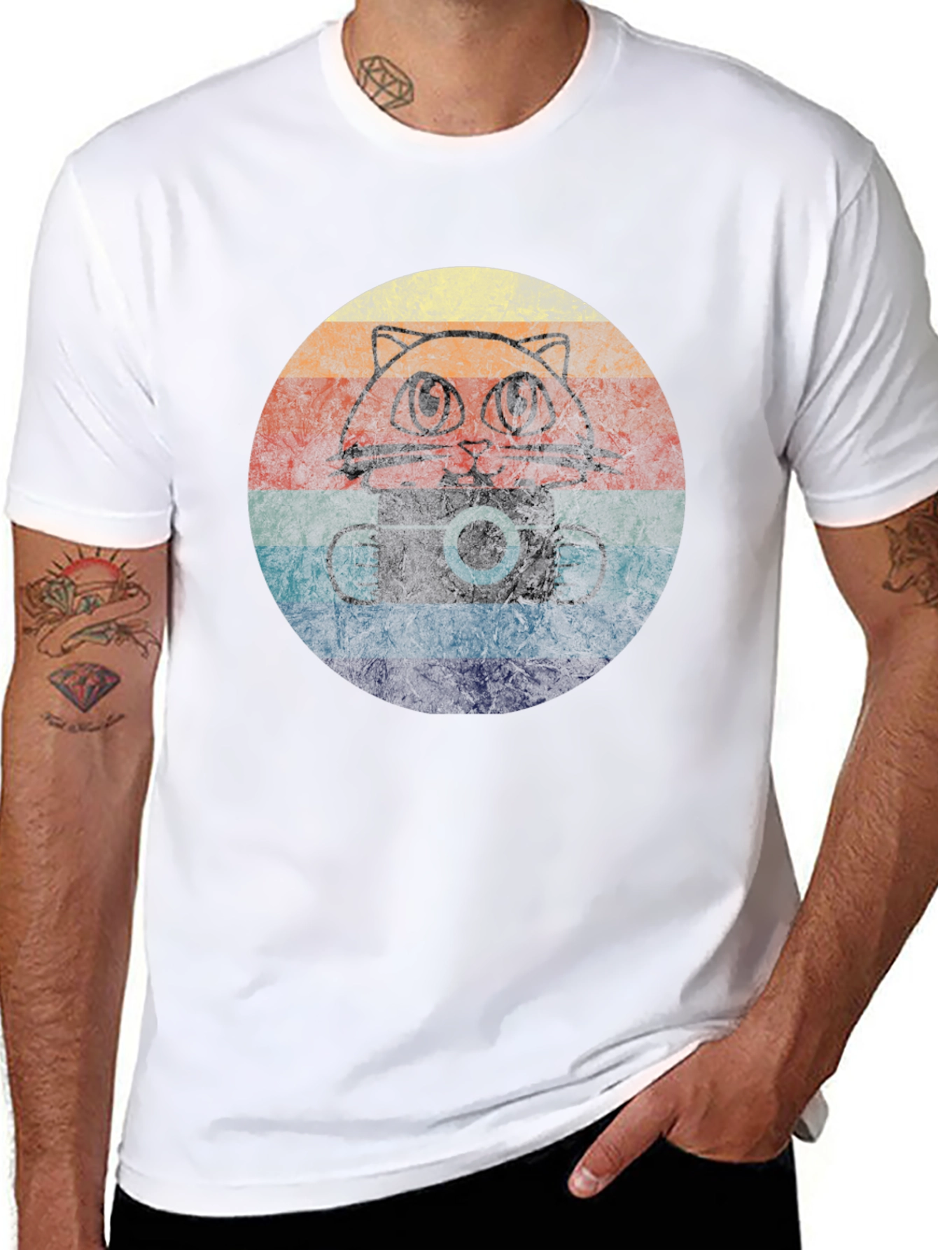 Retro Cat Camera T-Shirt - Vintage Style Tee