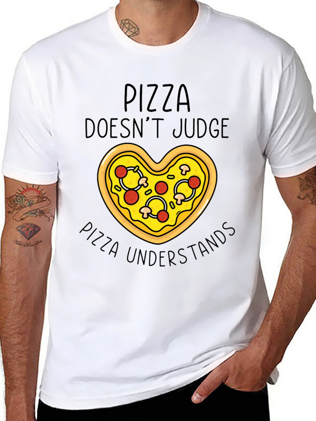 Pizza Lovers Tee: Pizza Doesnt Judge T-Shirt
