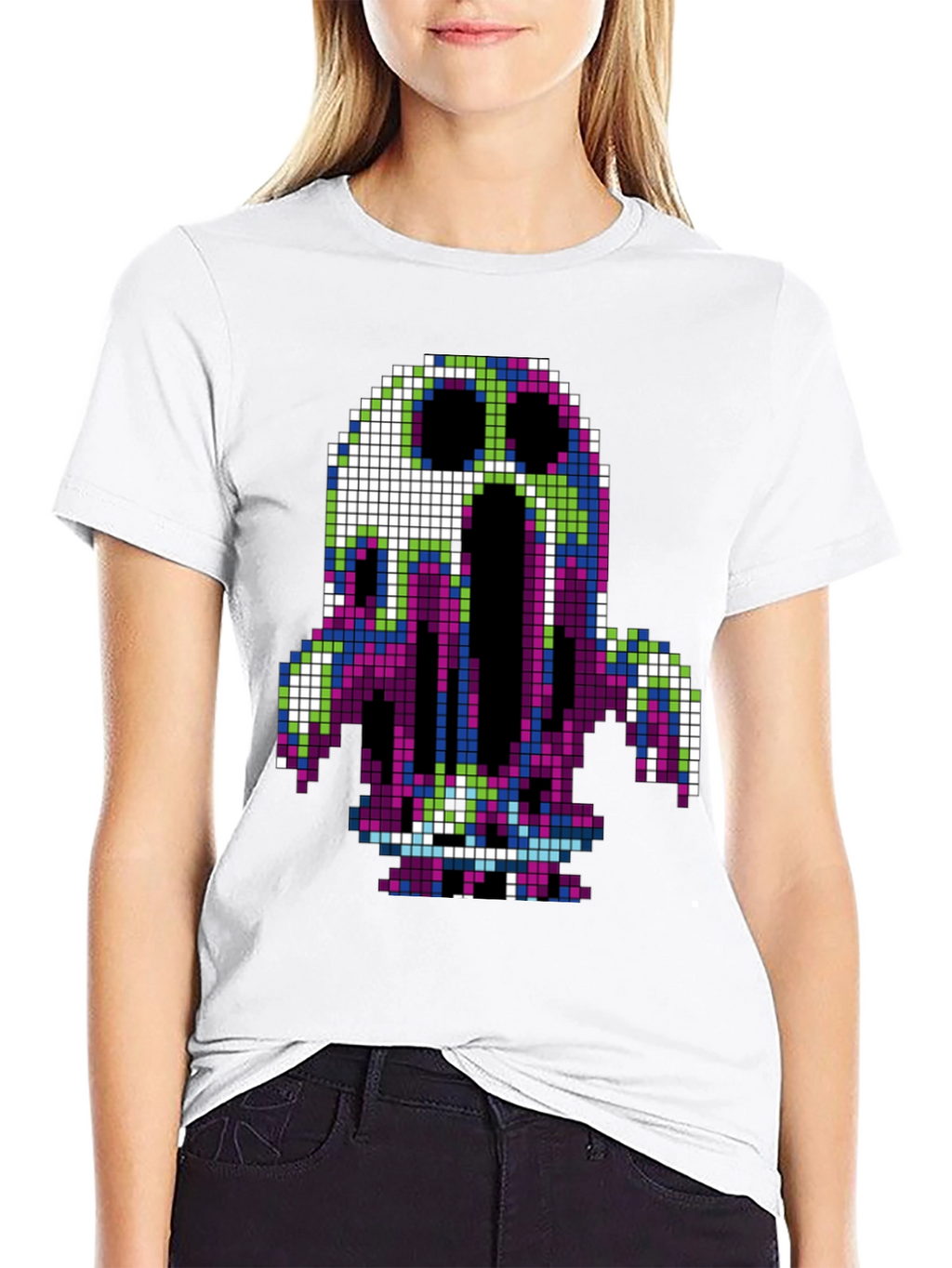 Pixel Art Ghost T-Shirt - Retro Gaming Style