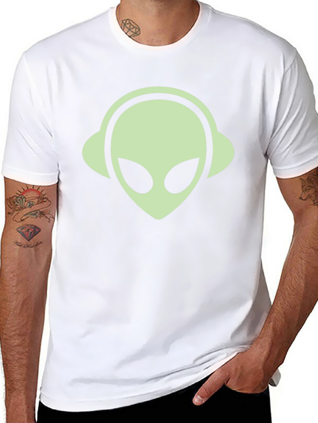 Alien DJ T-Shirt - Black Graphic Tee