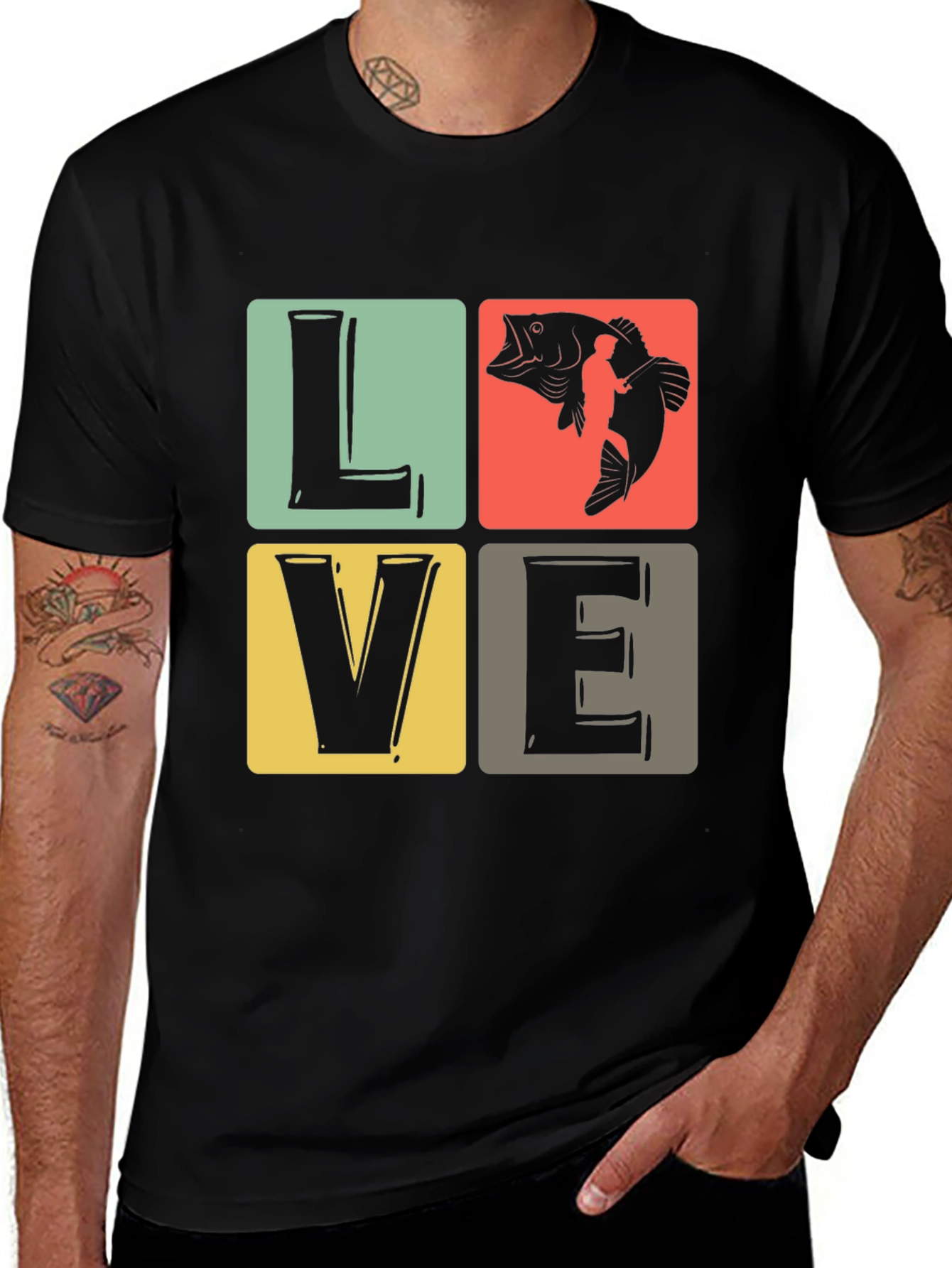 LOVE Fishing T-Shirt - Angler Gift
