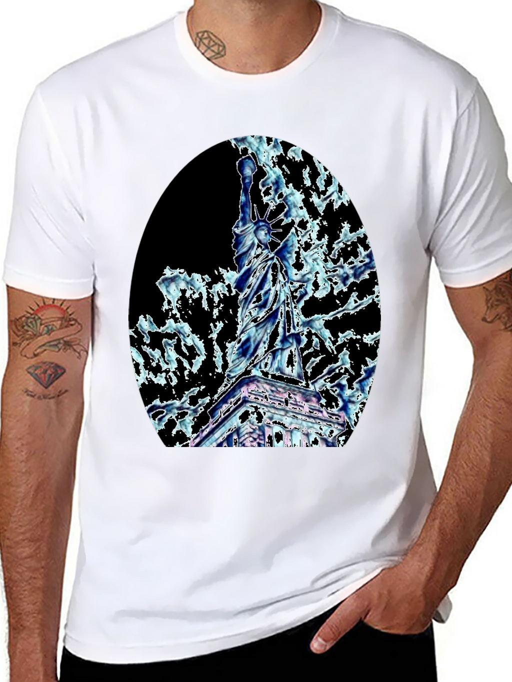 Statue of Liberty Graphic Tee - Black