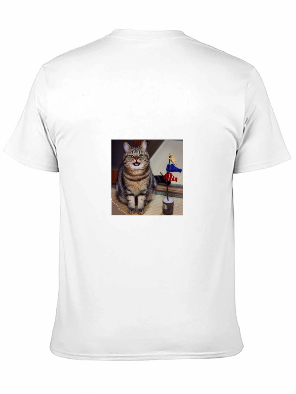Cat Lover T-Shirt: Cute Tabby Design