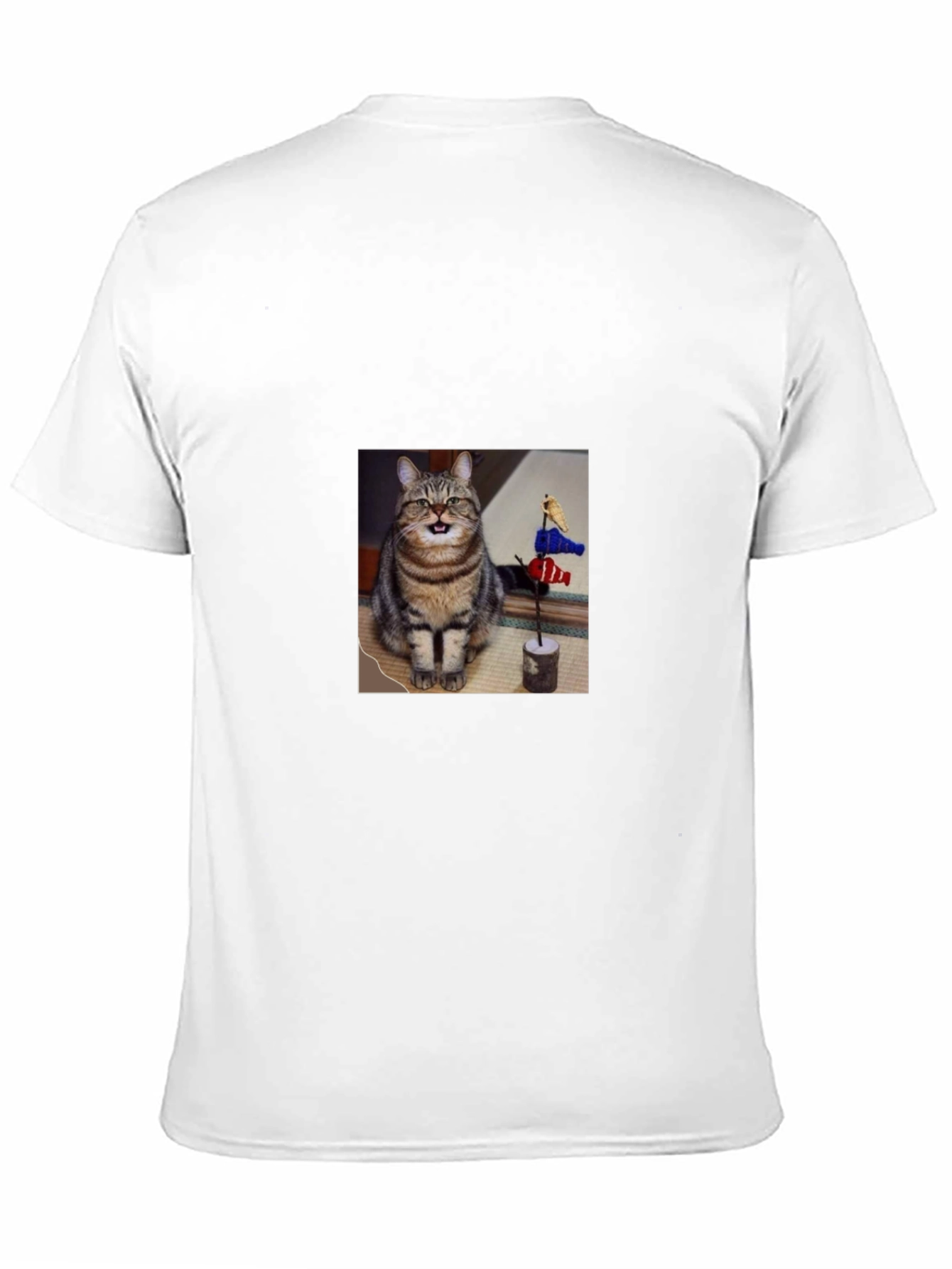 Cat Lover T-Shirt: Cute Tabby Design