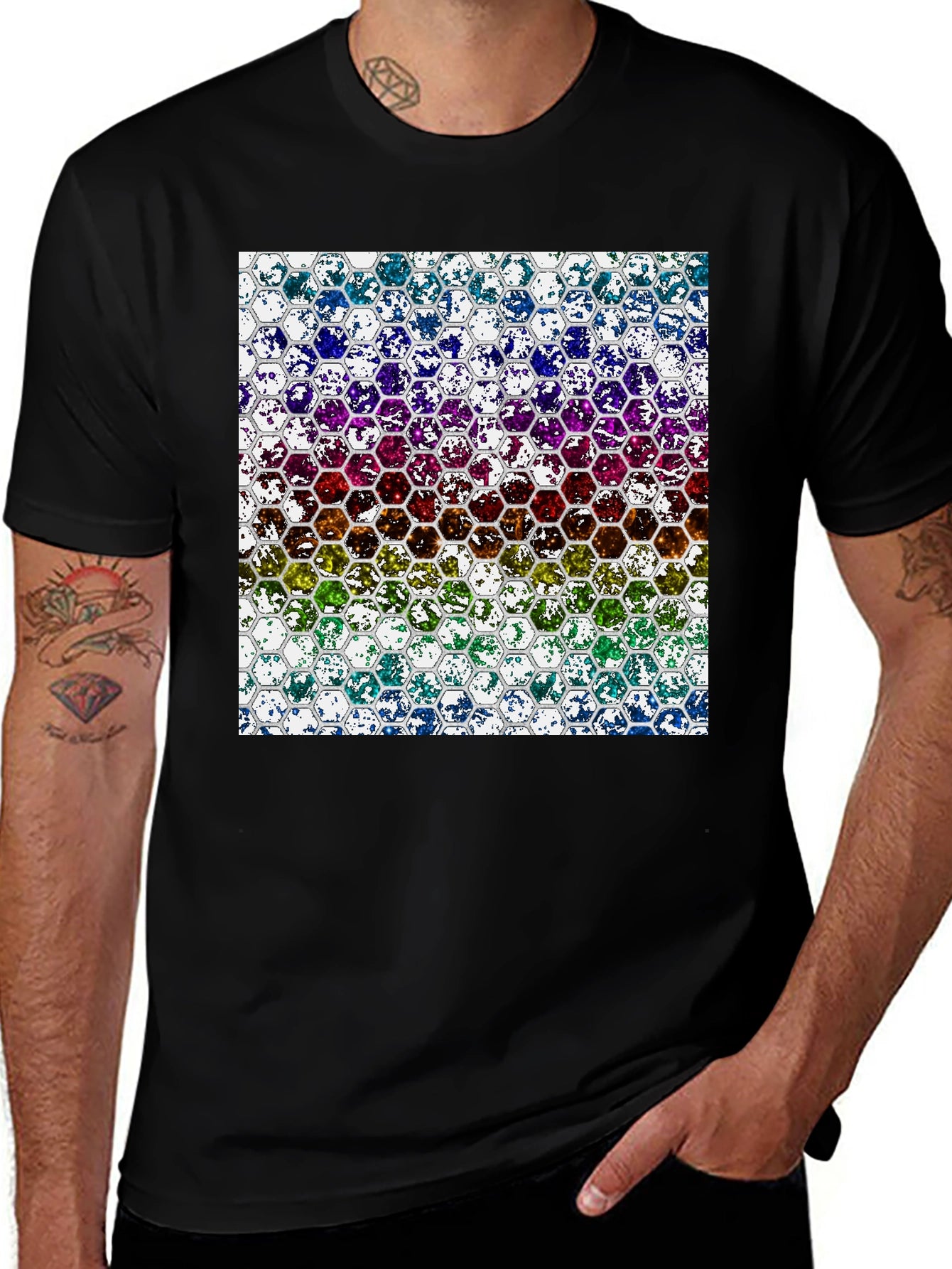Honeycomb Spectrum Graphic Tee - Stylish Mens Black T-Shirt