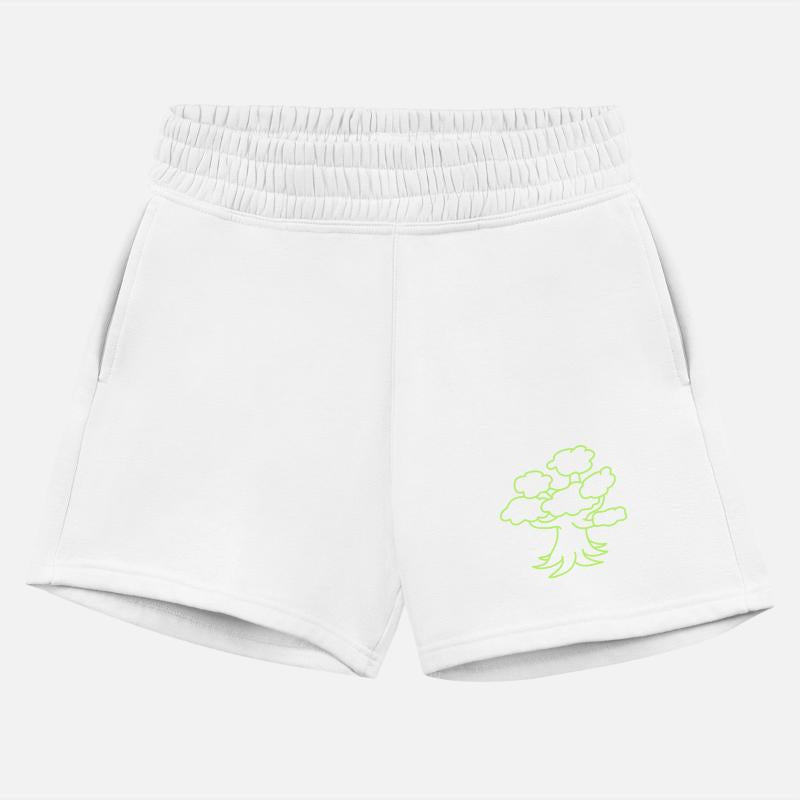 Large Old Green Tree Forest Nature Wood Big Plant