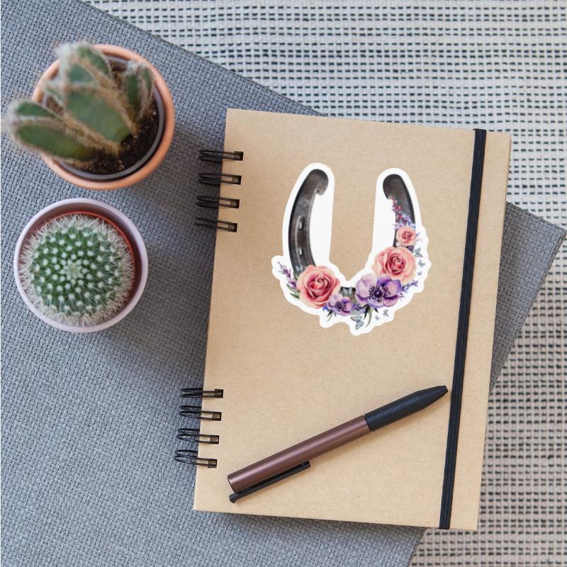 Lucky Floral Horseshoe