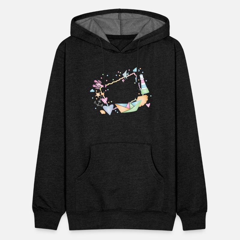 Maritime frame made of colorful sea shells