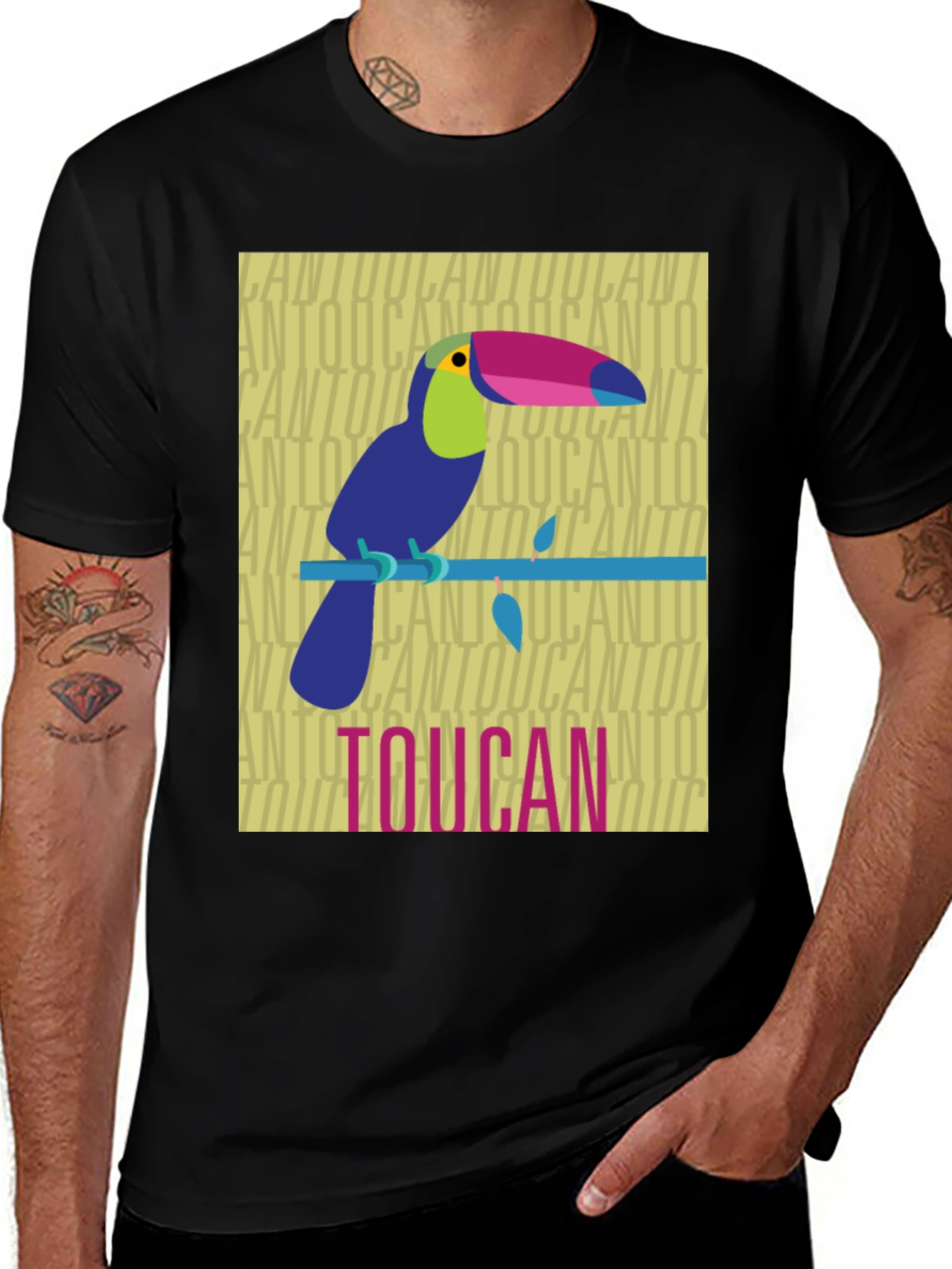 Toucan Graphic Print T-Shirt - Stylish and Unique