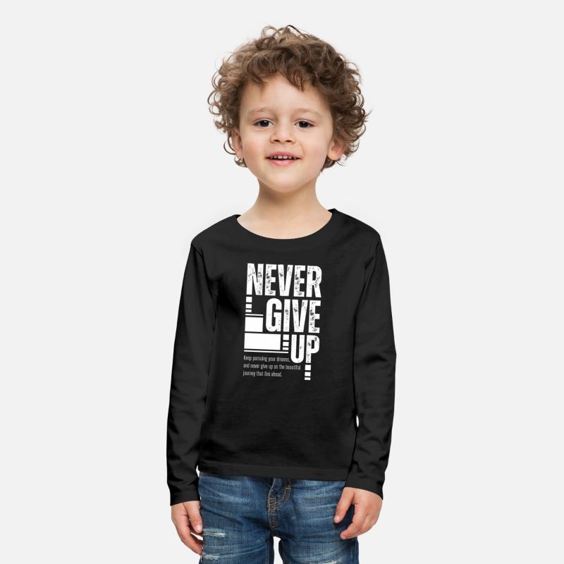 Never Give Up Motivational Quote Design