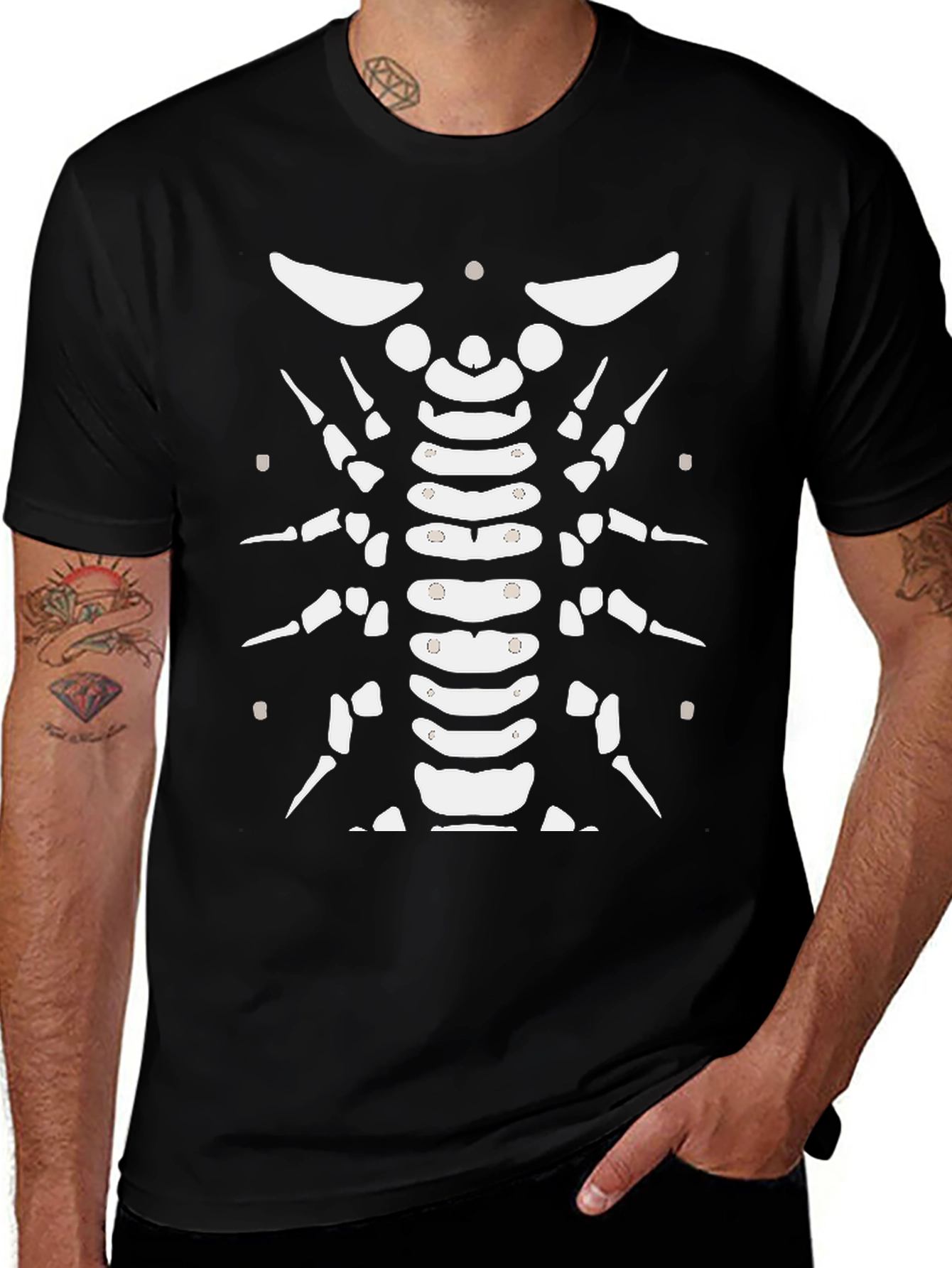 Centipede Skeleton Halloween T-Shirt