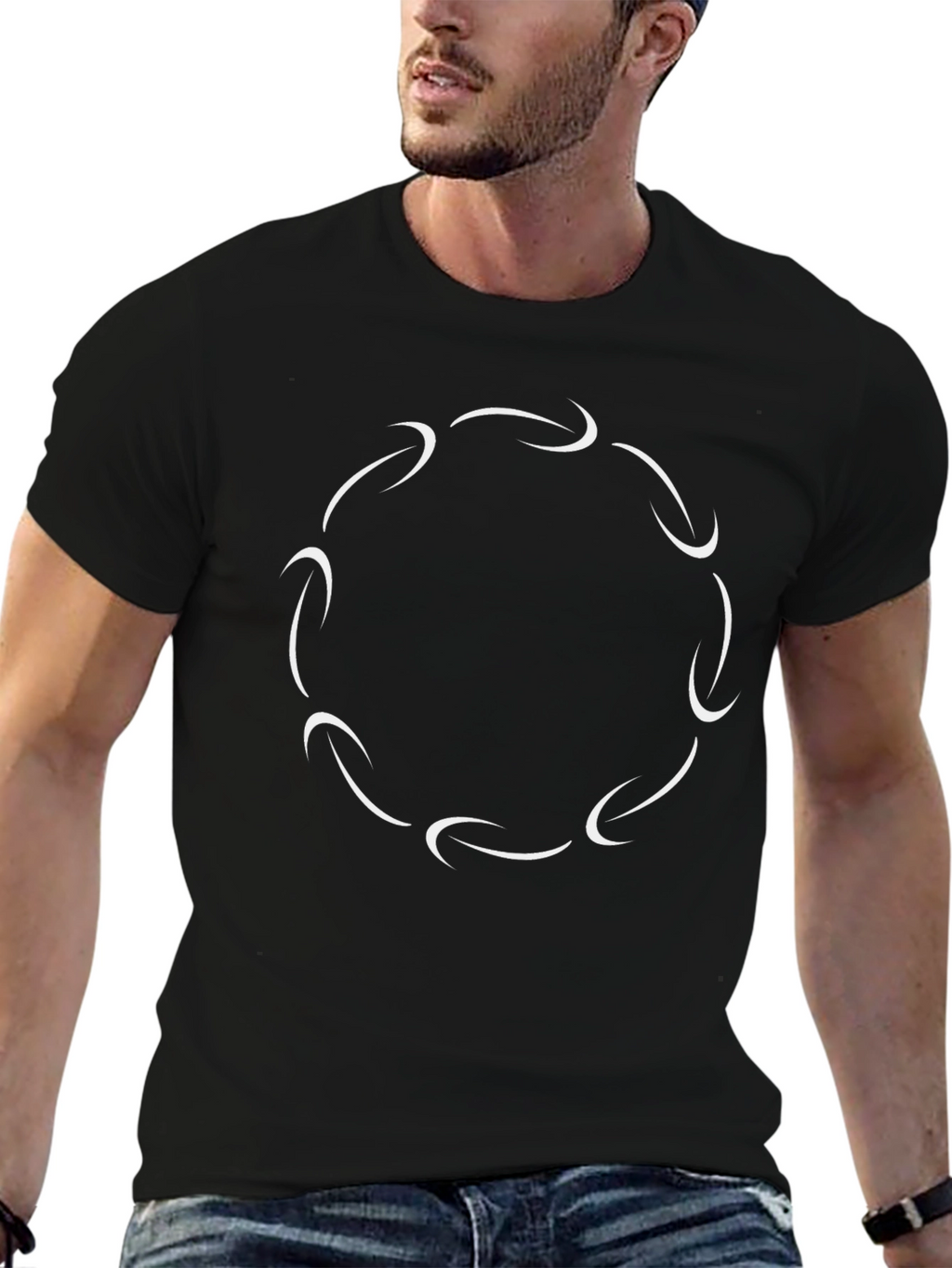 Modern Circle Arrow Graphic Black T-Shirt