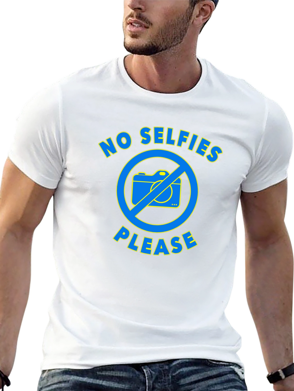 No Selfies Please Graphic T-Shirt - Black