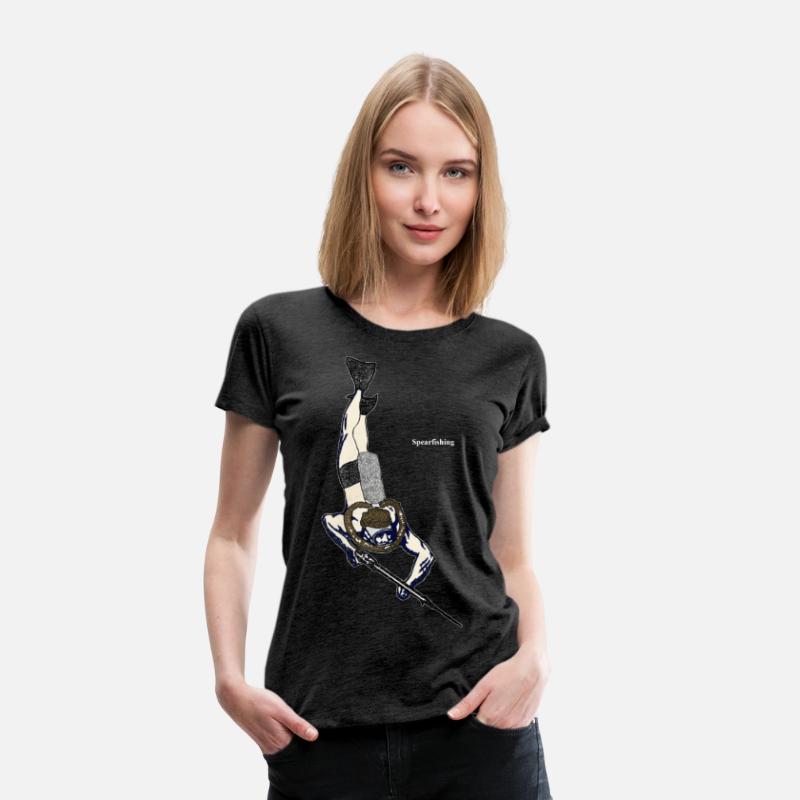 Spearfishing Diver Using a Double Hose Regulator