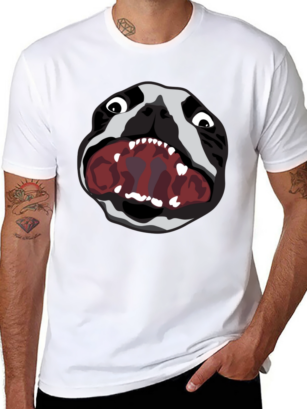 Graphic Tee: Snarling Bulldog Print - Black