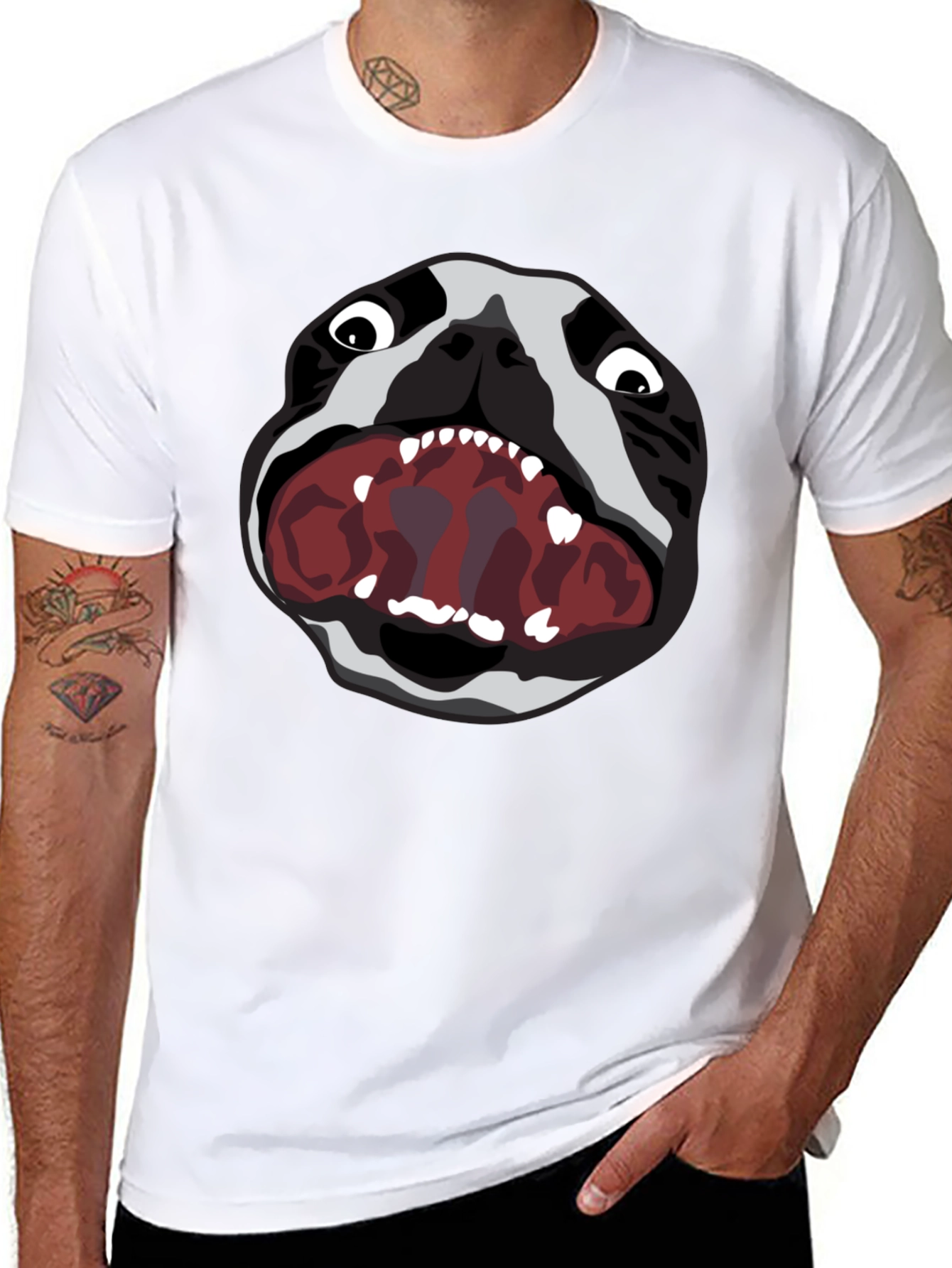 Graphic Tee: Snarling Bulldog Print - Black