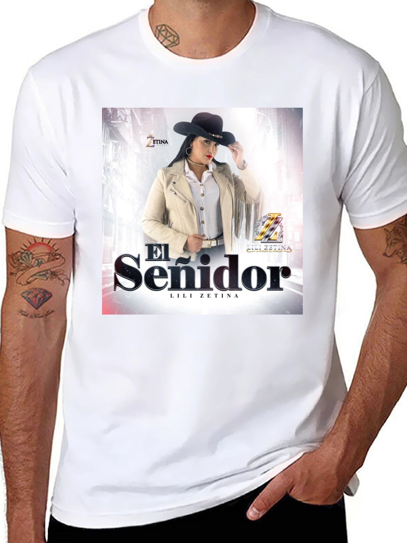 Lili Zetina El Senidor Graphic Tee