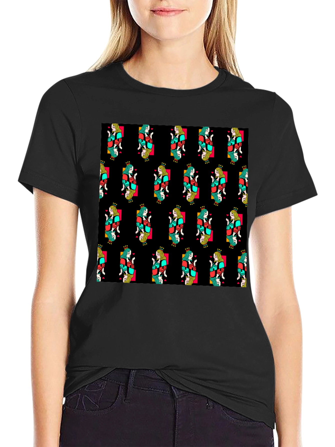 Queen of Hearts Pattern Black T-Shirt